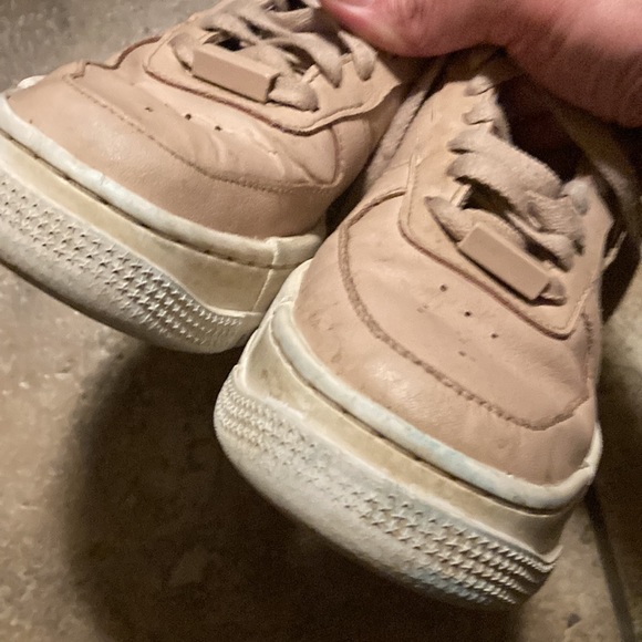 Nike Womens Size 6.5 CK6649 200 Air Force One - Picture 7 of 7